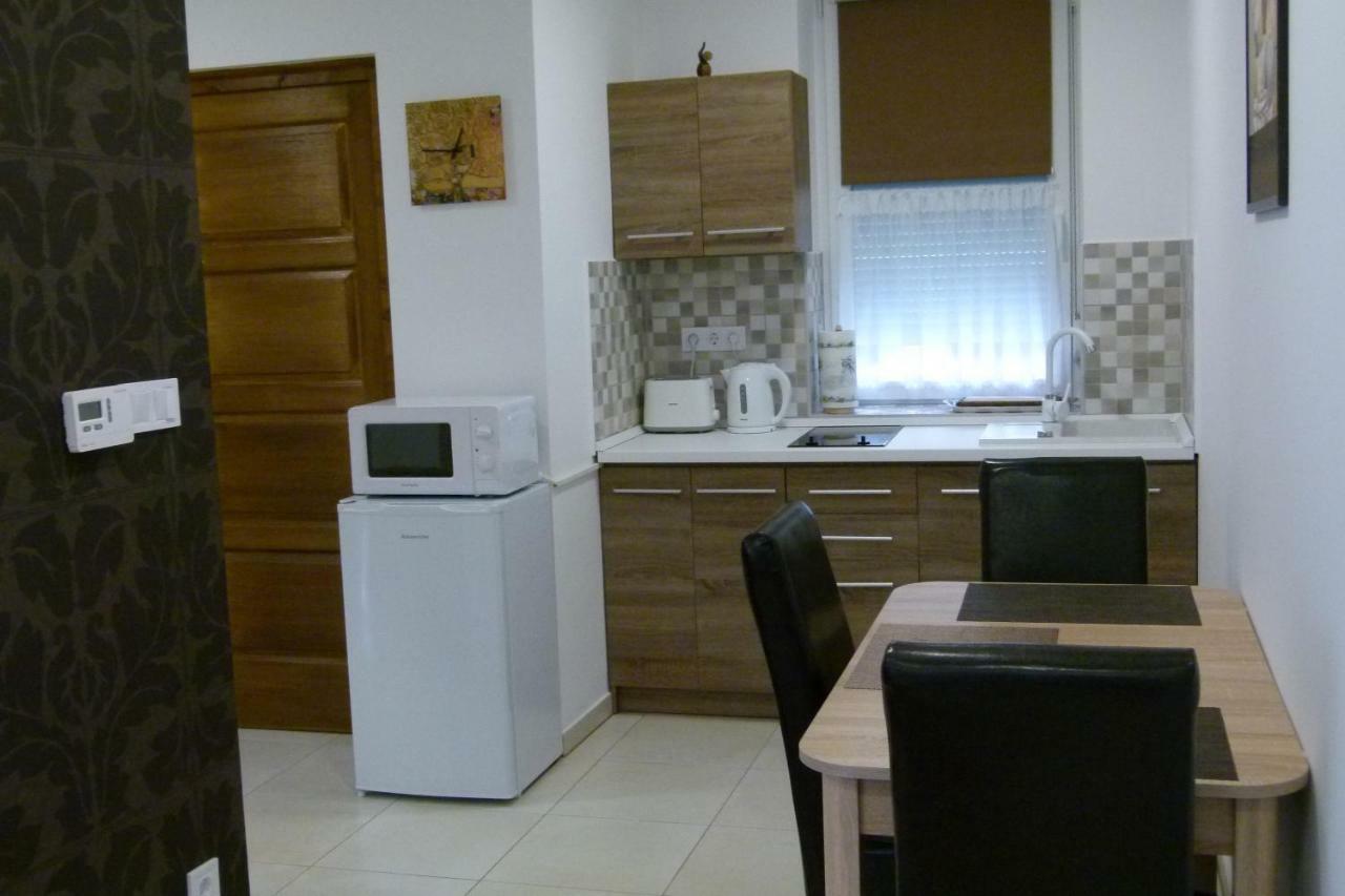 Wolf House Apartman Залегершег Екстериор снимка