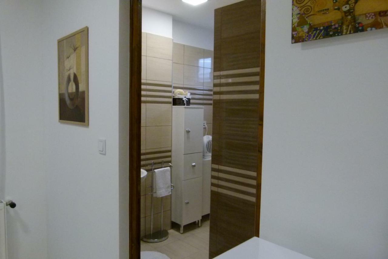 Wolf House Apartman Залегершег Екстериор снимка