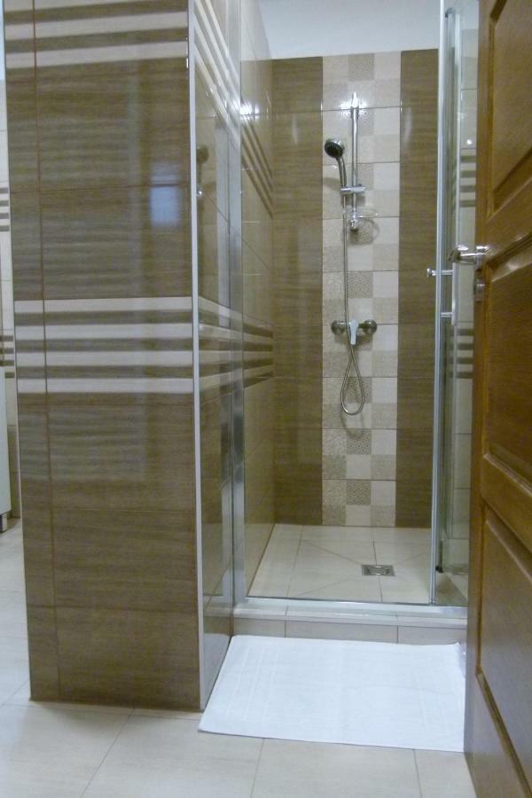 Wolf House Apartman Залегершег Екстериор снимка