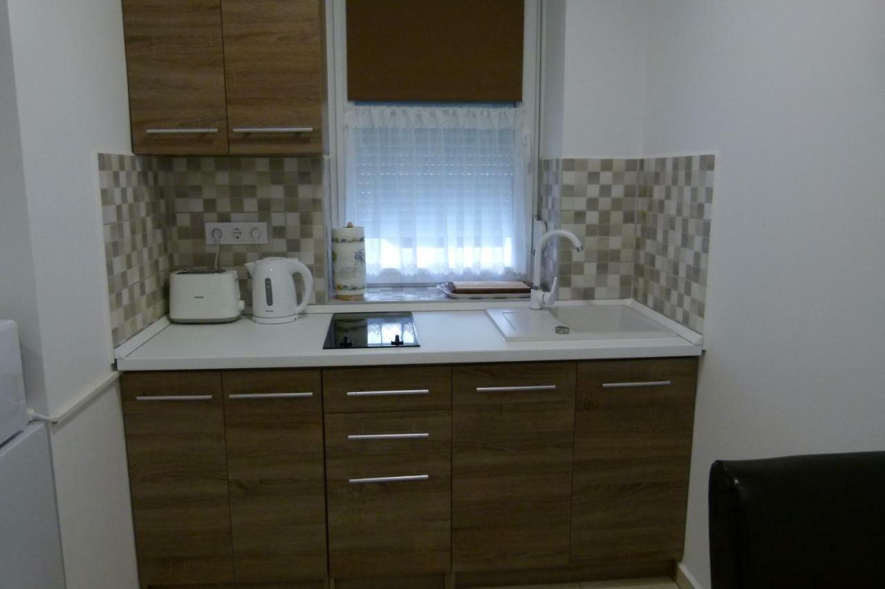 Wolf House Apartman Залегершег Екстериор снимка