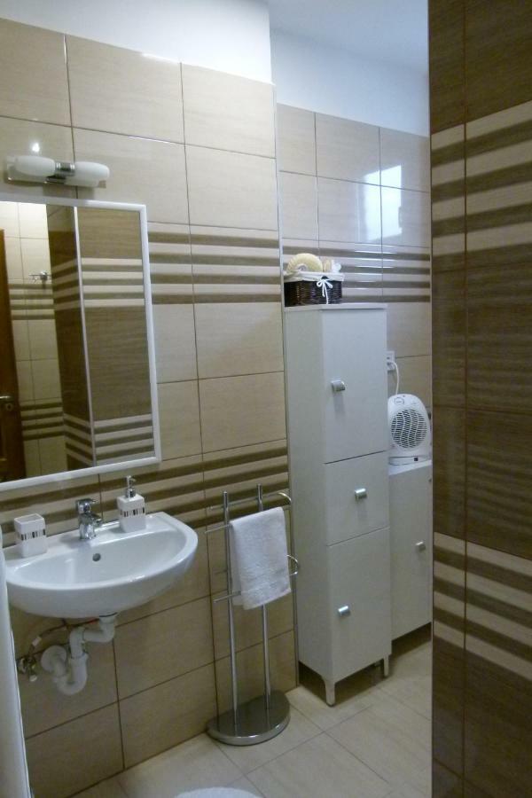 Wolf House Apartman Залегершег Екстериор снимка
