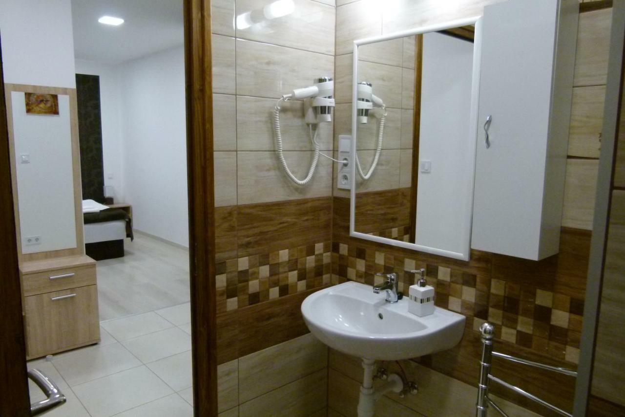 Wolf House Apartman Залегершег Екстериор снимка