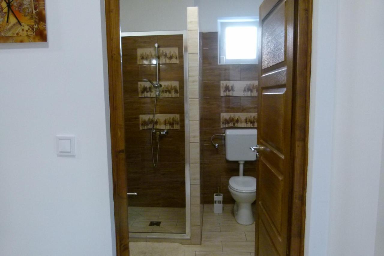 Wolf House Apartman Залегершег Екстериор снимка