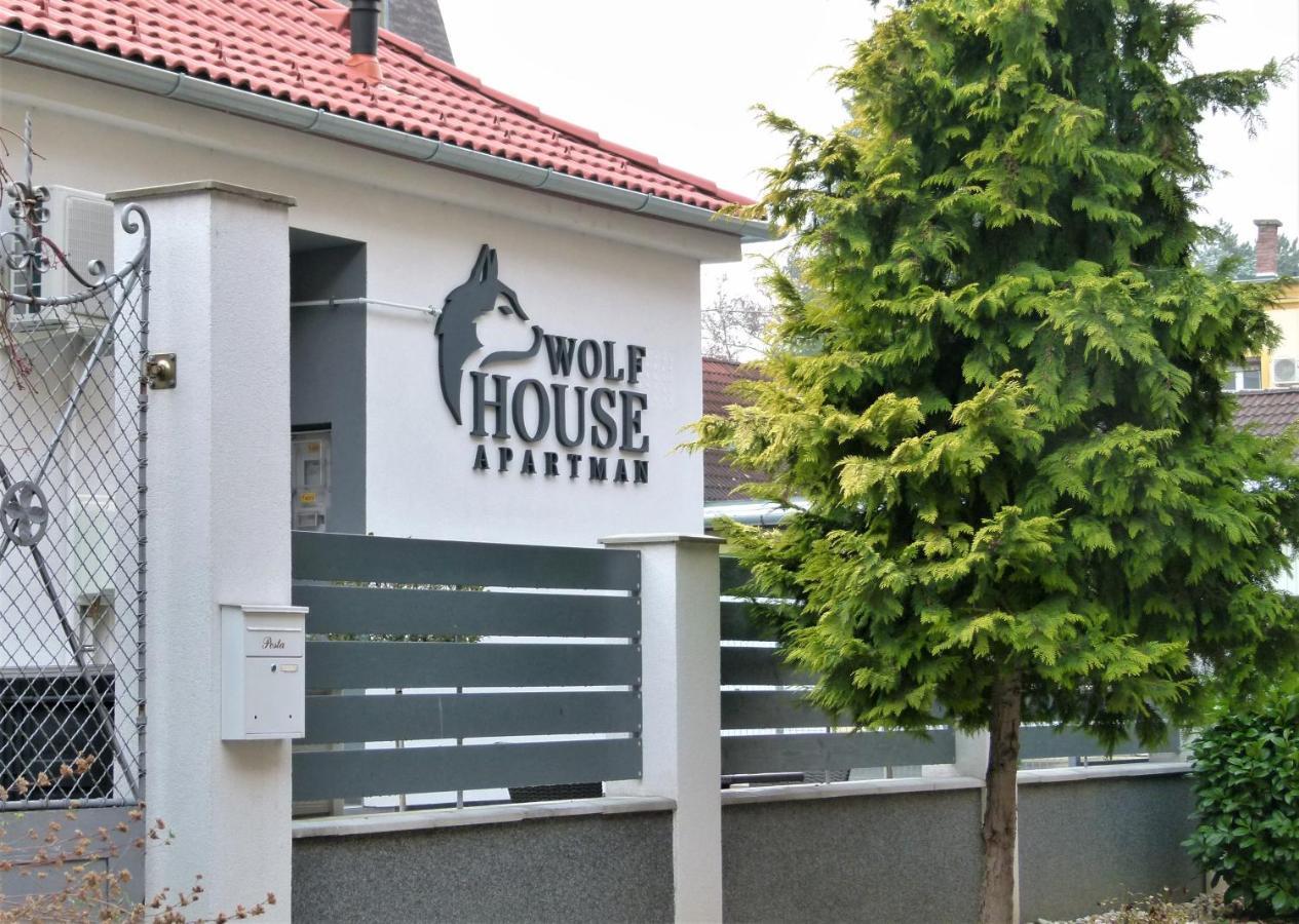 Wolf House Apartman Залегершег Екстериор снимка